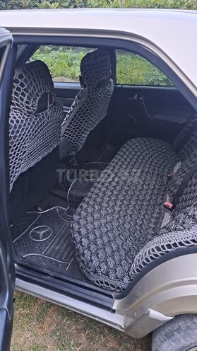 Mercedes 190 1991, 220,000 km - 2.0 л - Şəki