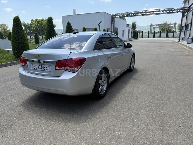 Chevrolet Cruze 2015, 262,000 km - 1.4 l - Tovuz