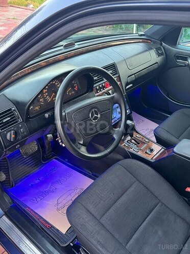 Mercedes C 200 1999, 275,000 km - 2.0 l - Masallı