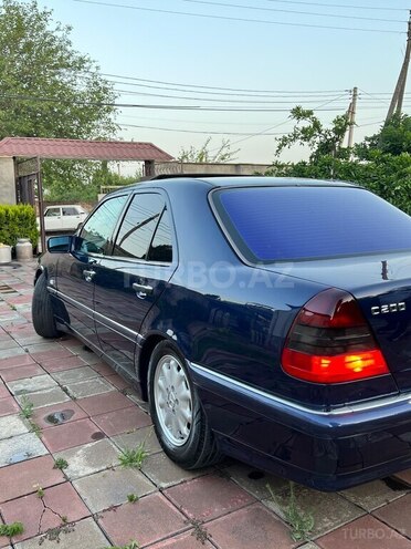 Mercedes C 200 1999, 275,000 km - 2.0 l - Masallı