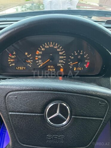 Mercedes C 200 1999, 275,000 km - 2.0 l - Masallı