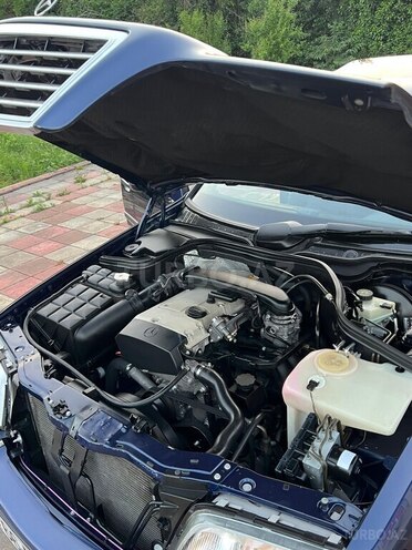 Mercedes C 200 1999, 275,000 km - 2.0 l - Masallı