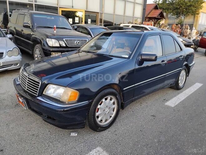 Mercedes C 230 2000, 258,000 km - 2.3 l - Bakı