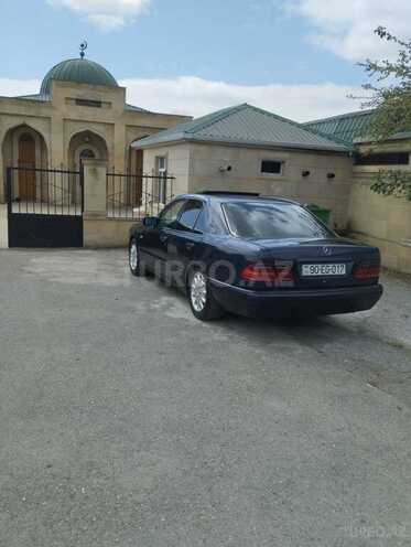 Mercedes E 230 1997, 481,000 km - 2.3 l - Bakı