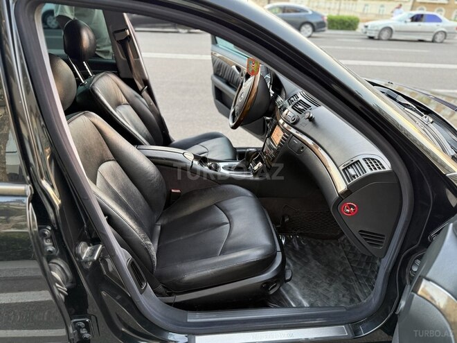 Mercedes E 320 2002, 325,181 km - 3.2 l - Bakı