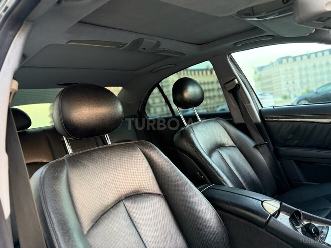 Mercedes E 320 2002, 325,181 km - 3.2 l - Bakı