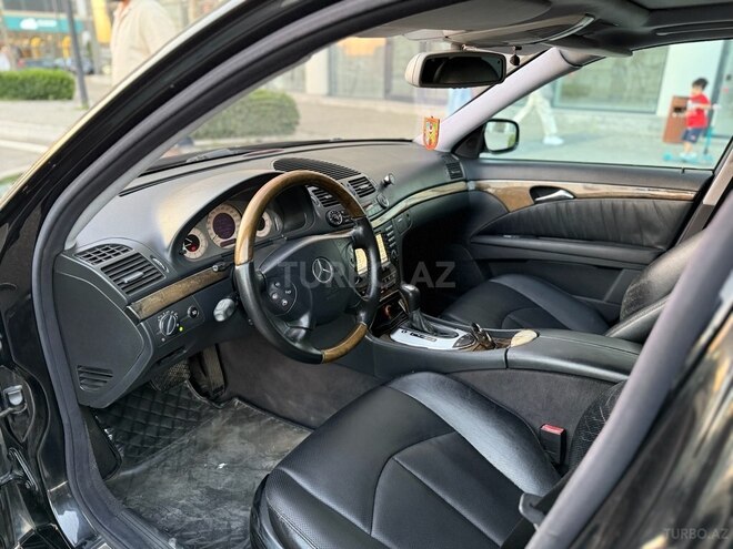 Mercedes E 320 2002, 325,181 km - 3.2 l - Bakı