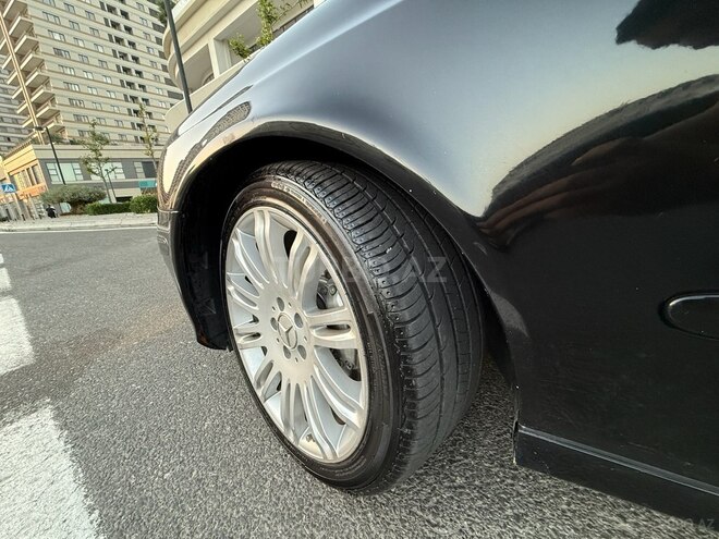 Mercedes E 320 2002, 325,181 km - 3.2 l - Bakı