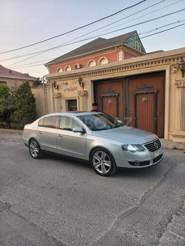 Volkswagen Passat 2010, 243,510 km - 2.0 l - Bakı