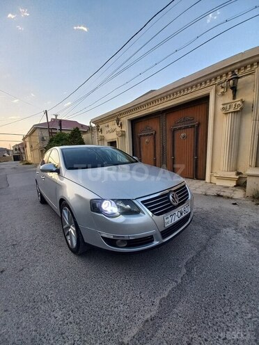 Volkswagen Passat 2010, 243,510 km - 2.0 l - Bakı