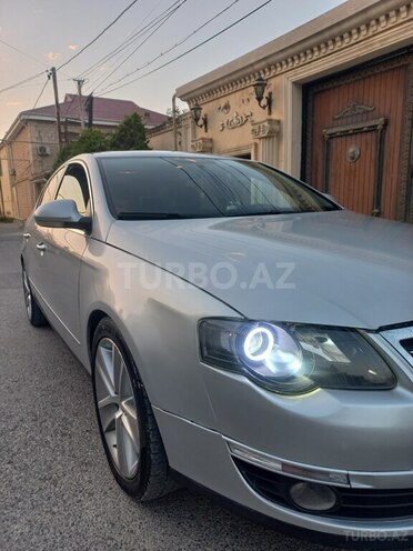 Volkswagen Passat 2010, 243,510 km - 2.0 l - Bakı