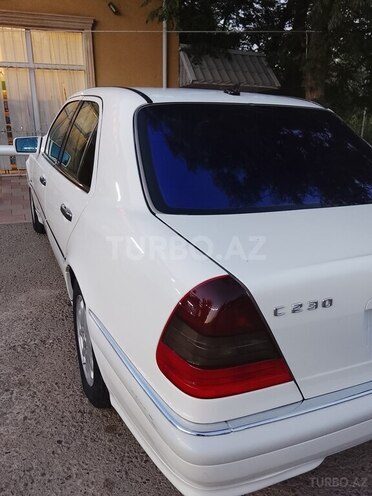 Mercedes C 230 2000, 285,197 km - 2.3 l - Ağcabədi