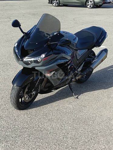 Kawasaki Ninja ZX-14-6
