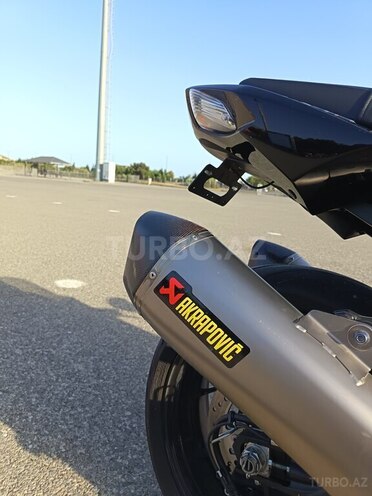 Kawasaki Ninja ZX-14-10