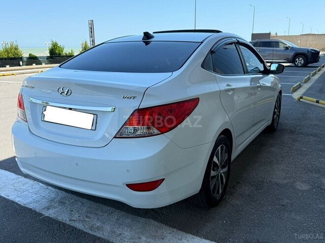 Hyundai Accent 2013, 130,000 km - 1.6 л - Bakı