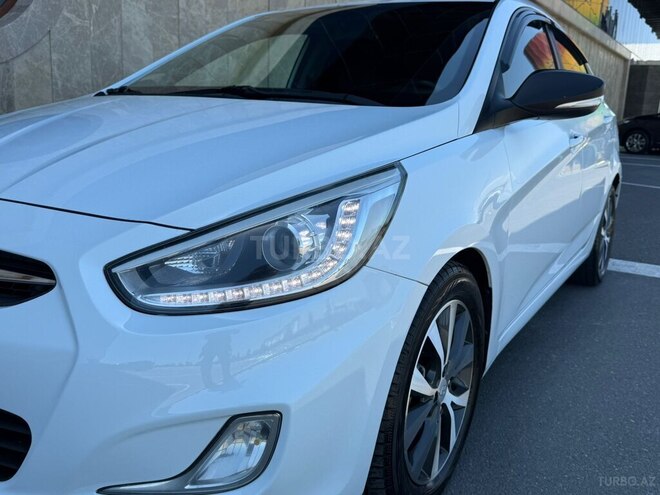 Hyundai Accent 2013, 130,000 km - 1.6 л - Bakı