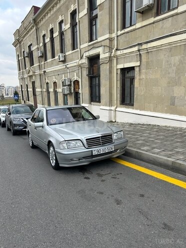 Mercedes C 200 1998, 325,000 km - 2.0 l - Bakı