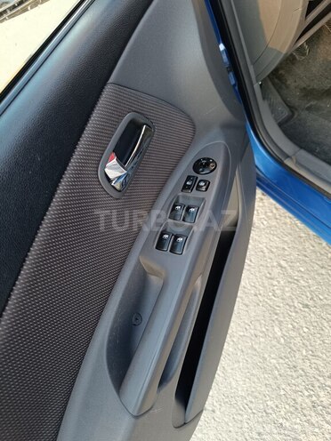 Kia Rio 2005, 270,000 km - 1.4 l - Bakı
