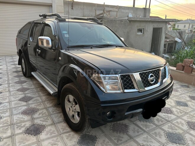Nissan Navara 2011, 345,600 km - 3.0 l - Bakı