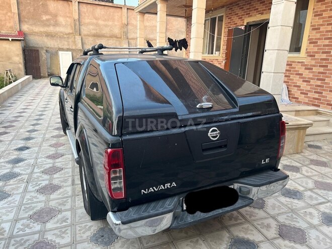 Nissan Navara 2011, 345,600 km - 3.0 l - Bakı