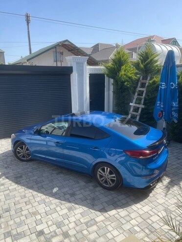 Hyundai Elantra 2017, 93,342 km - 2.0 l - Bakı