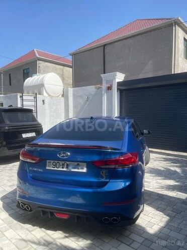 Hyundai Elantra 2017, 93,342 km - 2.0 l - Bakı