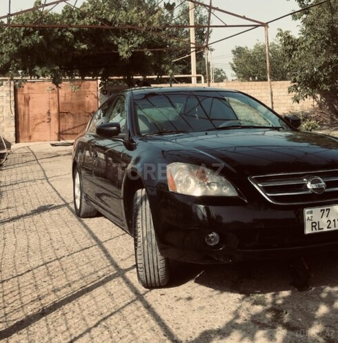 Nissan Altima 2006, 290,000 km - 2.5 л - Yevlax