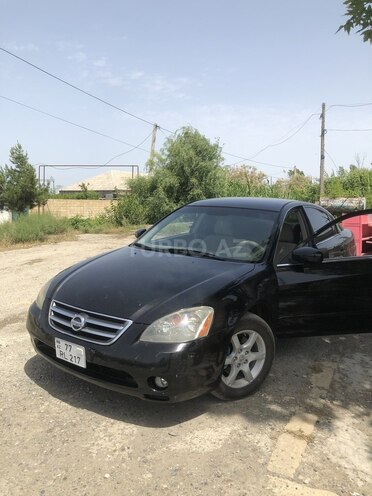 Nissan Altima 2006, 290,000 km - 2.5 л - Yevlax