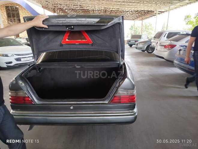 Mercedes E 230 1995, 444,444 km - 2.3 l - Gəncə