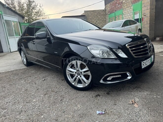 Mercedes E 200 2010, 241,000 km - 2.0 л - Gəncə