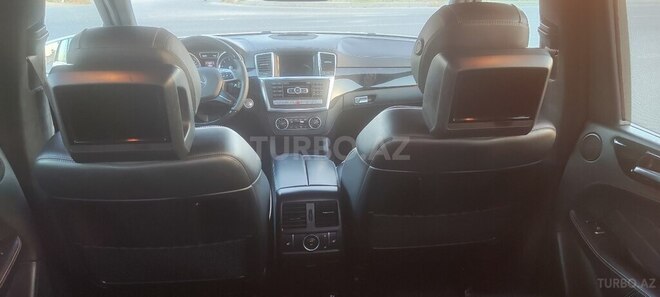 Mercedes ML 400 4MATIC 2014, 178,000 km - 3.0 л - Bakı