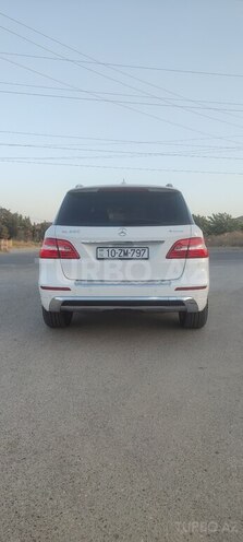 Mercedes ML 400 4MATIC 2014, 178,000 km - 3.0 л - Bakı