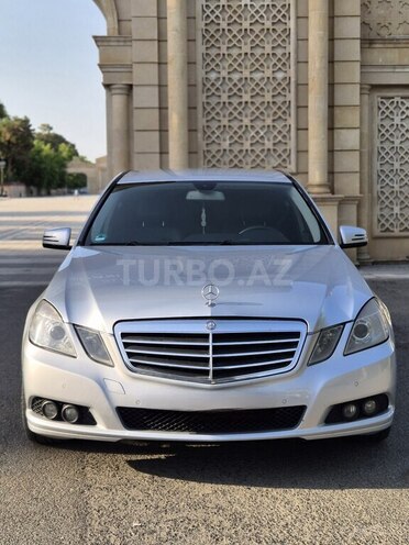 Mercedes E 220 d 2009, 281,000 km - 2.2 l - Ağcabədi