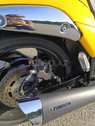 Suzuki Intruder M1800R 2009, 1,800 km - 1.8 l - Bakı