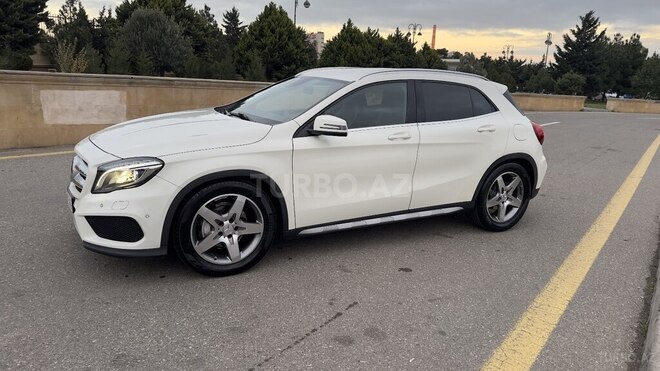 Mercedes GLA 200 2015, 155,892 km - 1.6 l - Bakı