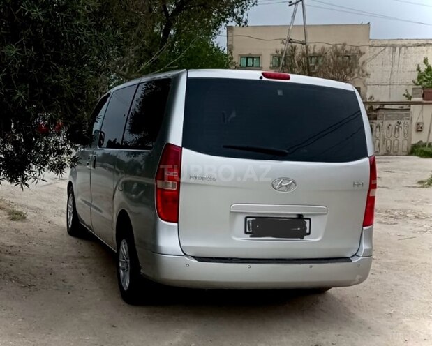 Hyundai H-1 2009, 435,000 km - 2.5 l - Bakı