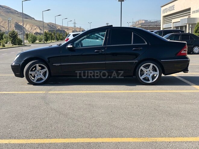 Mercedes C 200 2000, 260,524 km - 2.0 l - Bakı