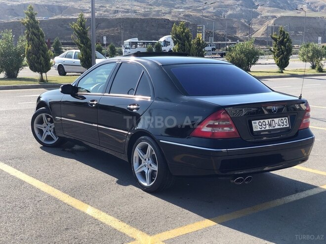 Mercedes C 200 2000, 260,524 km - 2.0 l - Bakı