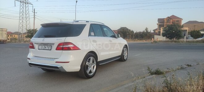 Mercedes ML 400 4MATIC 2014, 178,000 km - 3.0 л - Bakı