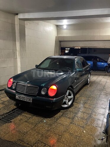Mercedes E 230 1996, 500,000 km - 2.3 l - Bakı