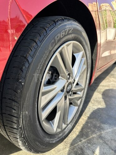 Hyundai Elantra 2019, 45,300 km - 2.0 l - Bakı