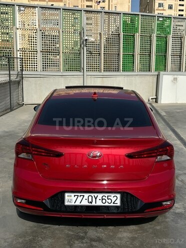 Hyundai Elantra 2019, 45,300 km - 2.0 l - Bakı