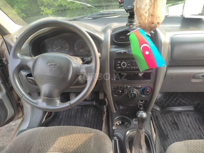 Hyundai Santa Fe 2001, 314,000 km - 2.0 l - Tovuz