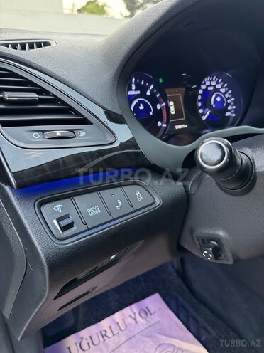 Hyundai Grandeur 2015, 174,000 km - 2.2 l - Bakı