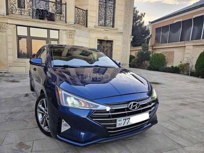 Hyundai Elantra 2019, 105,800 km - 2.0 l - Bakı