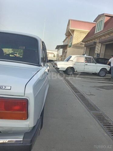 LADA (VAZ) 2107 2005, 70,000 km - 1.6 l - Saatlı