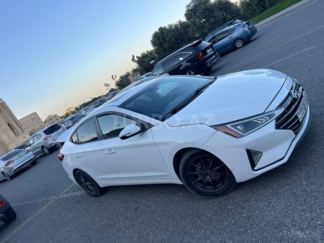 Hyundai Elantra 2019, 190,205 km - 2.0 l - Bakı