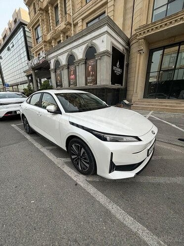 Changan  2024, 0 km - 1.5 l - Bakı