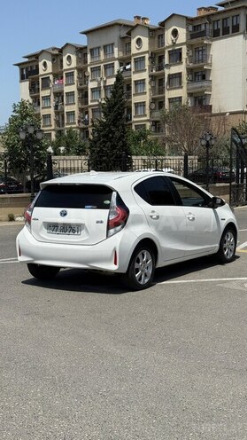 Toyota Aqua 2018, 230,000 km - 1.5 l - Bakı