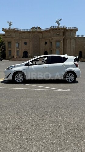 Toyota Aqua 2018, 230,000 km - 1.5 l - Bakı
